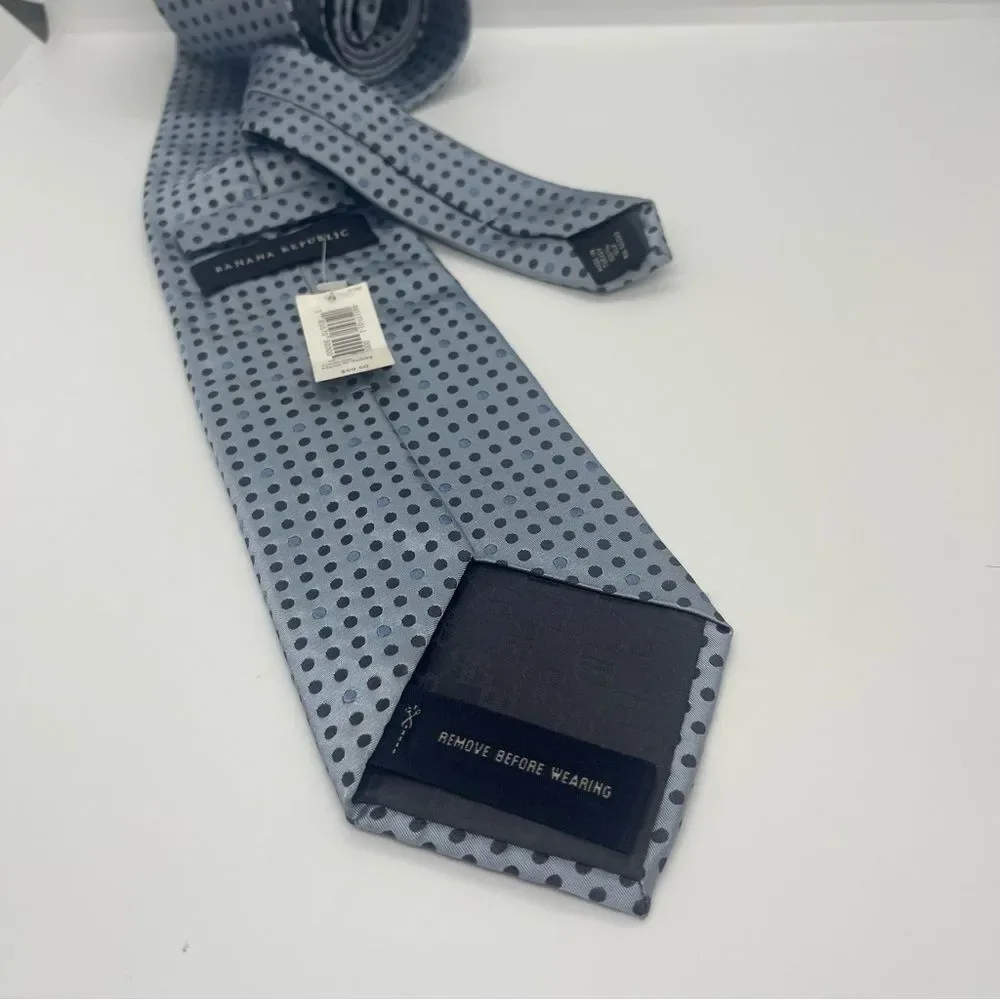 Banana Republic Silver Green Polka Dot Silk Necktie NWT Office